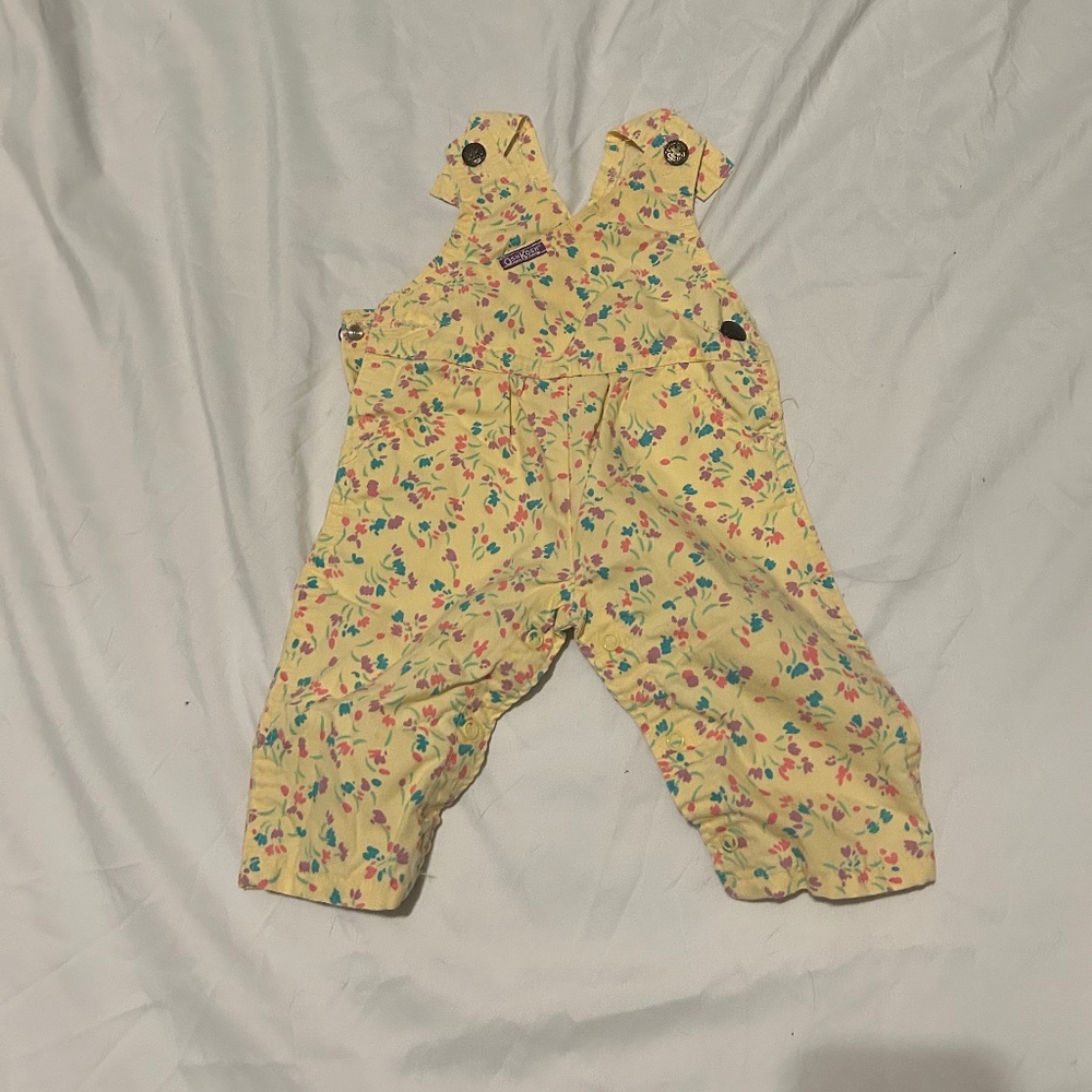VINTAGE *** Girl Overalls